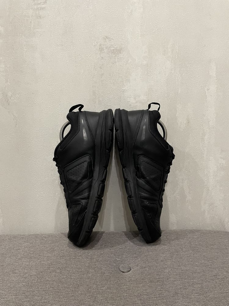 Шкіряні весняні кросівки кеди взуття Nike T-Lite, розмір 43, 27.5 см
