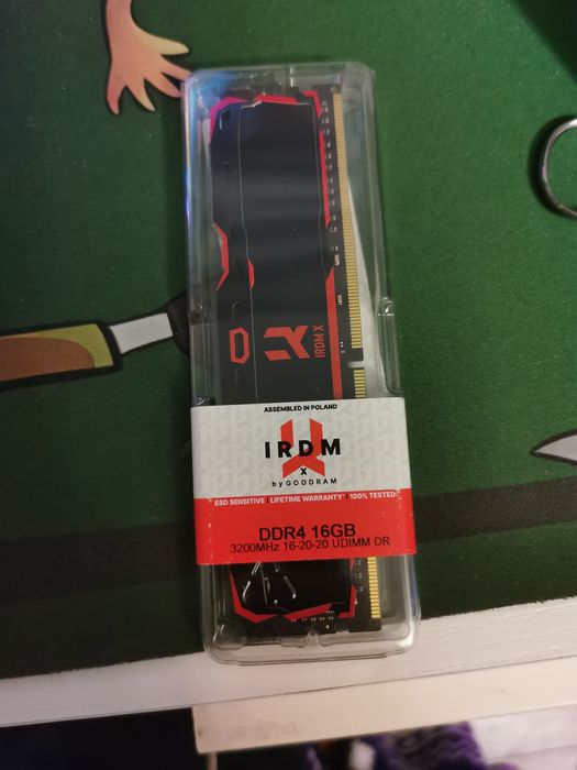 1x16 GB ram 3200mhz DDR4