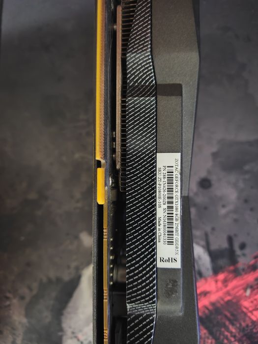 Продам GTX 1080 ZOTAC 8GB