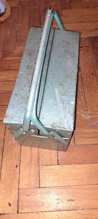 Ящик для инструмента