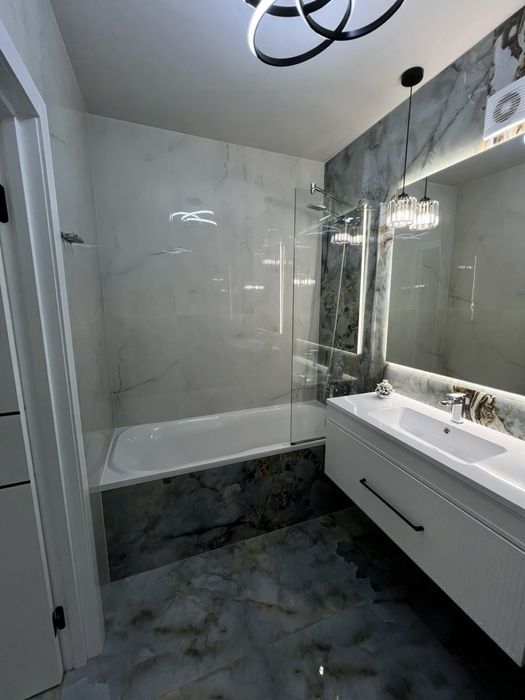 Продаж 2-кім квартири з дизайнерським ремонтом