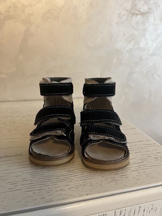 Босоніжки Арол+ 22 розмір