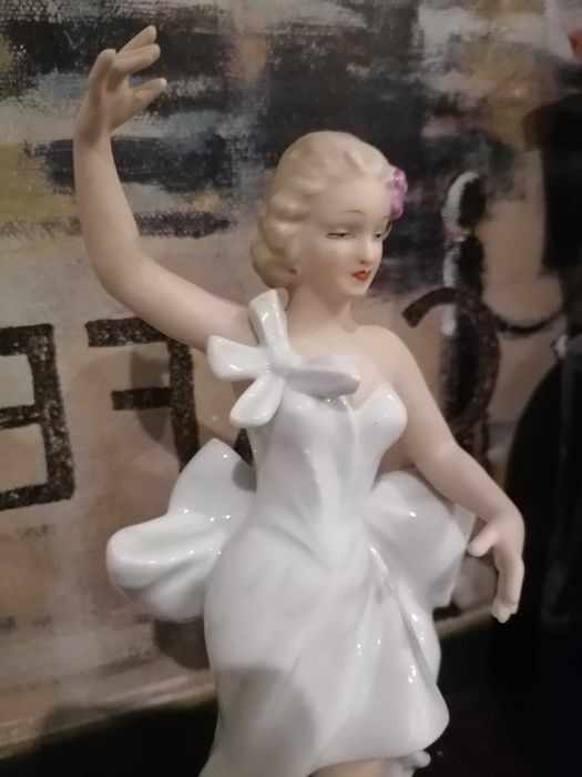 Подарунки до свята!Статуетки Німеччина! Wallendorf