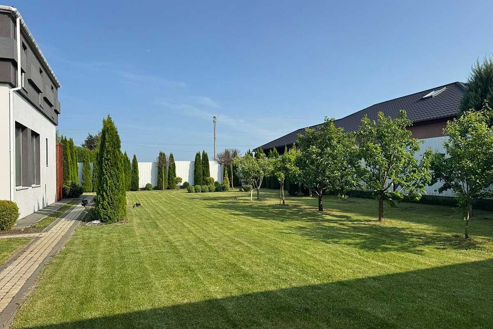 Будинок з ремонтом в стилі Хай-Тек!Мінімальне оформлення!Газ!Телефонуй