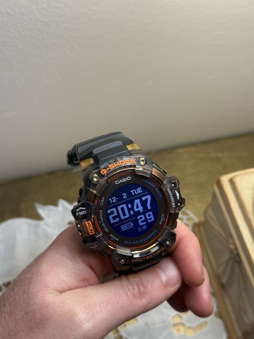 Casio G-SHOCK GBD-H1000 Black x Neon Orange