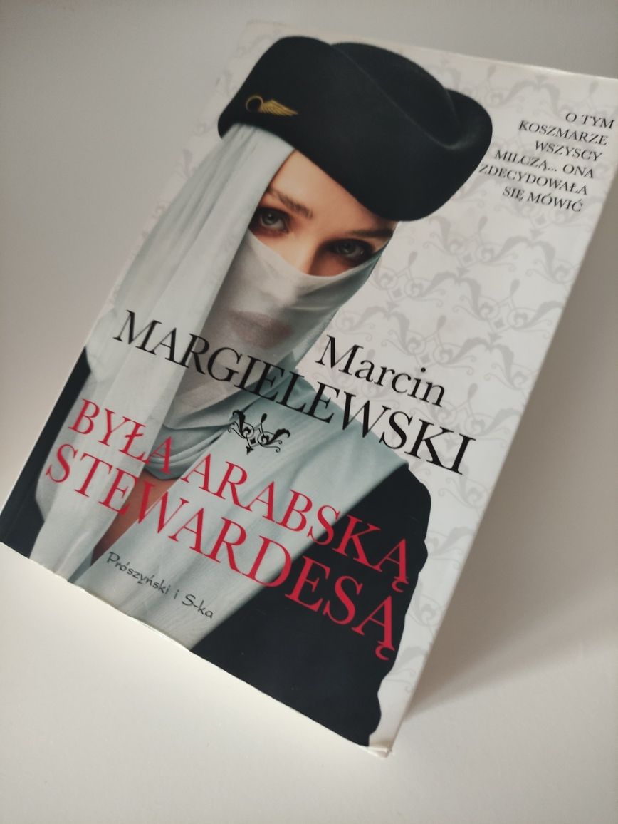 Była arabską stewardesą Marcin Margielewski