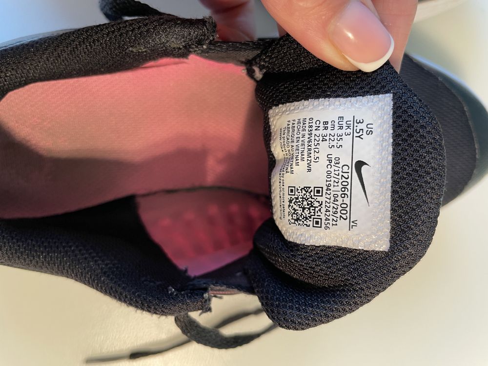 Buty Nike, rozmiar 35,5
