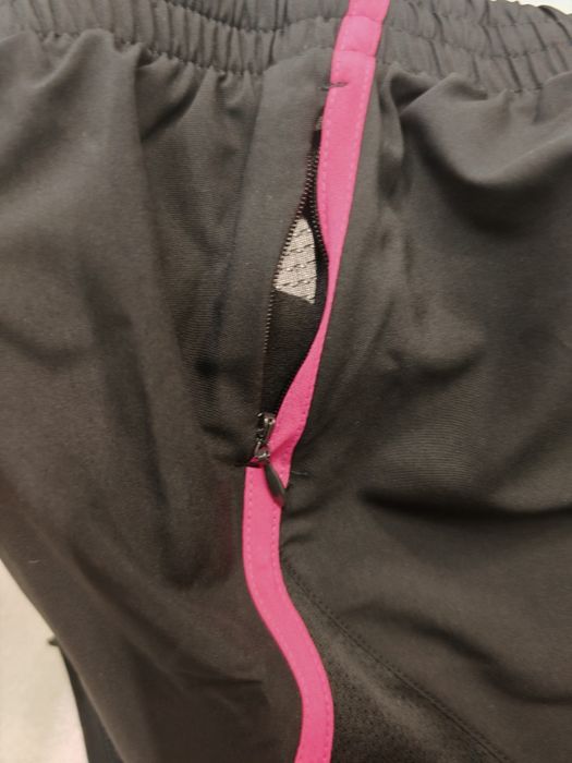 Spodenki damskie szorty L fit fitness krótkie Under Armour USA
z ró