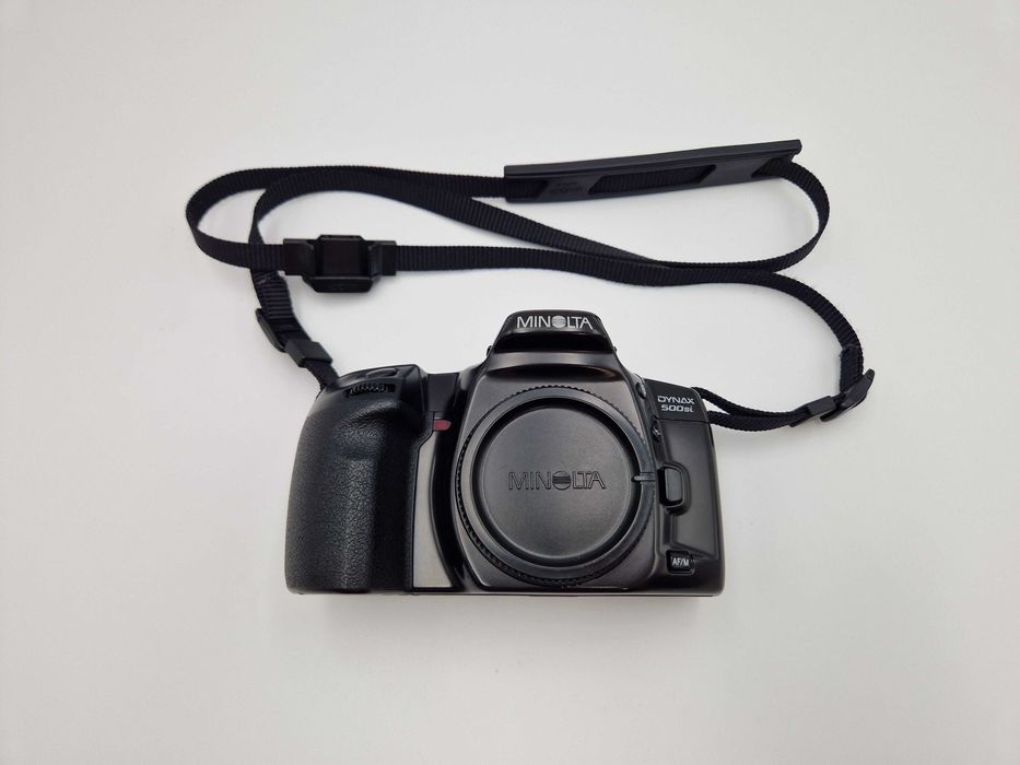 .Aparat Minolta Dynax 500si - klasyczna analogowa lustrzanka - super