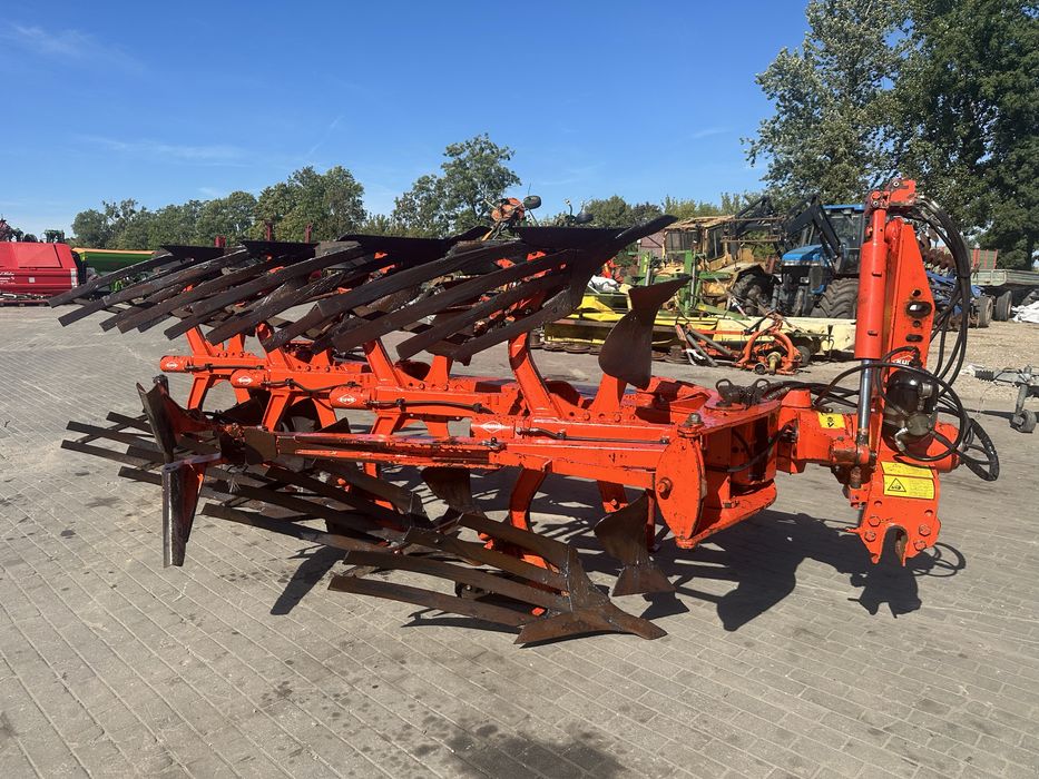 Pług obrotowy 4 skibowy Kuhn Vari Master 121 ażur 5 korpus Gratis