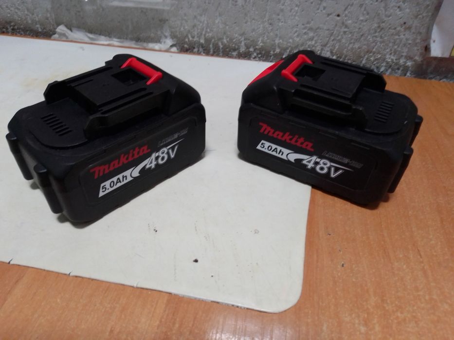 Продам акумулятори до електро пилки стан новий