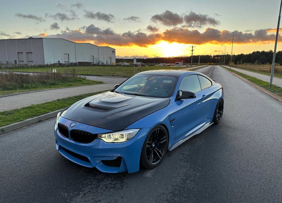 BMW M4 F82 2016 Performance