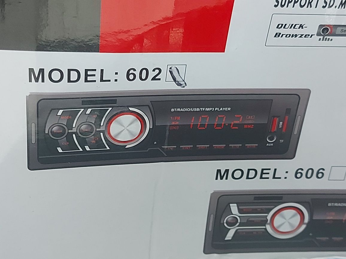 Nowe radio samochodowe do każdego auta 2xusb bluetooth aux pilot