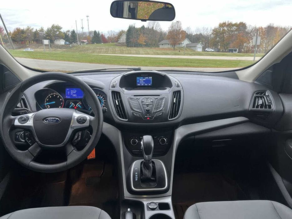 Ford Escape SE      2013