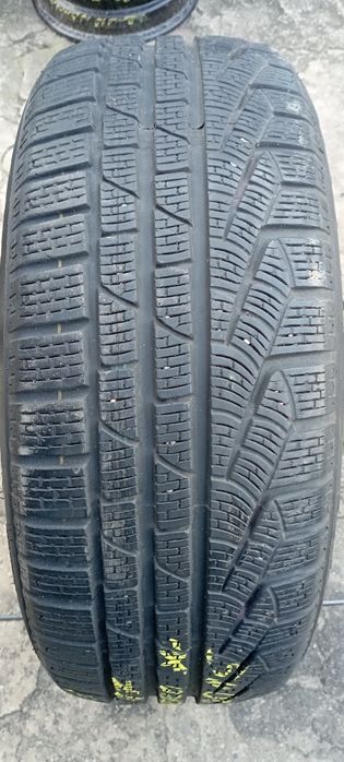 Opona 1szt 225/50/17 94H Pirelli Sotto Zero Serie II RunFlat * 8mm