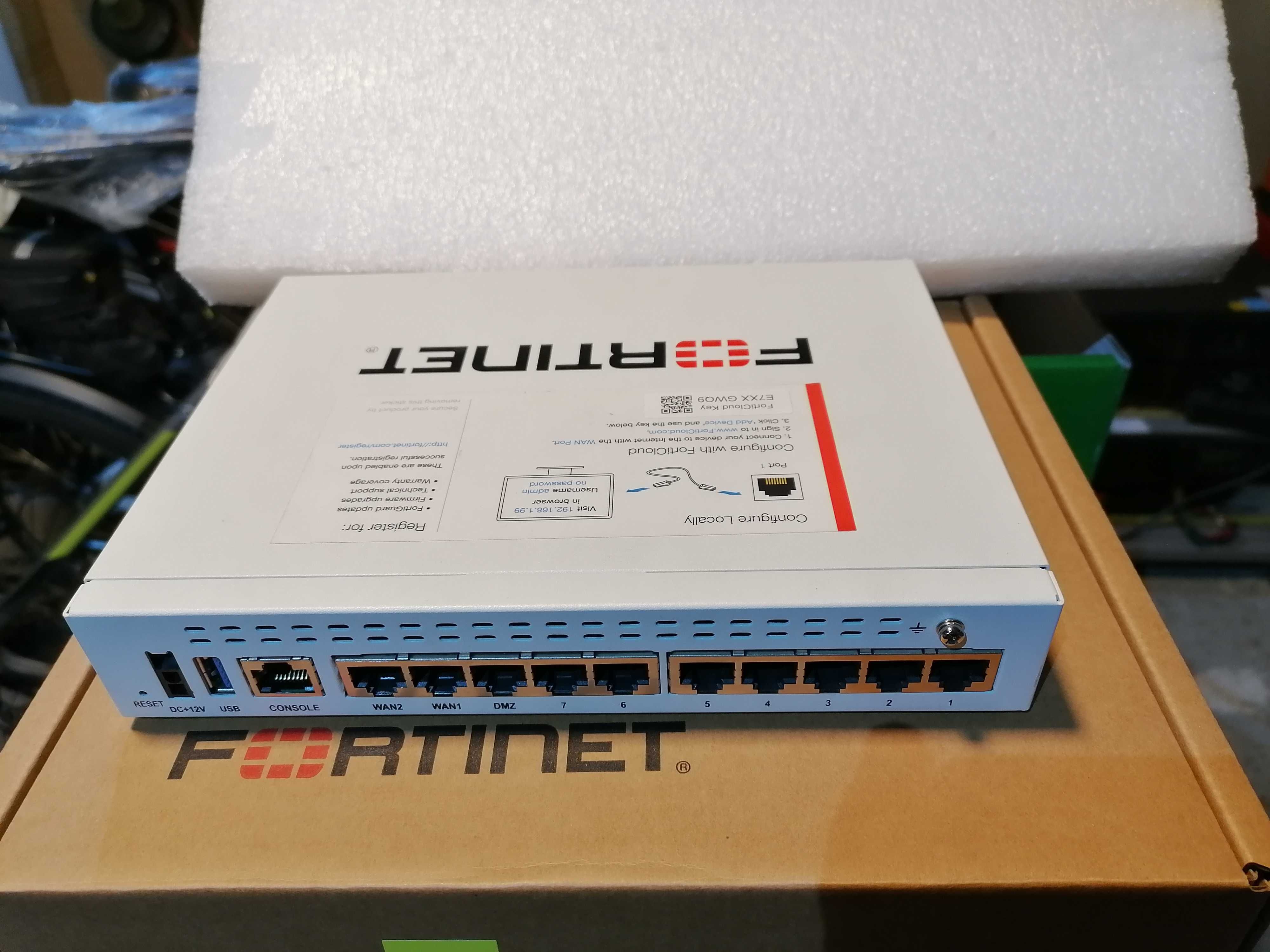 Sprzedam switche cisco c2960x, Tp-link T2500G, firewall Fortigate 60E