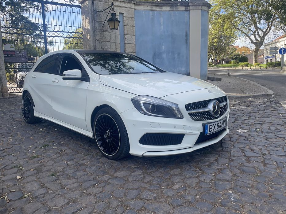 Mercedes A200 CDI AMG LEDS Estofos alcantra e pele