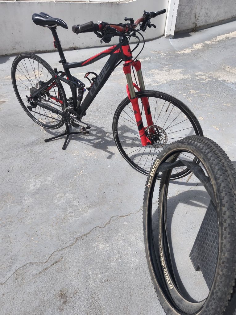 Bicicletas BTT CUBE Sting e Reaction GTC