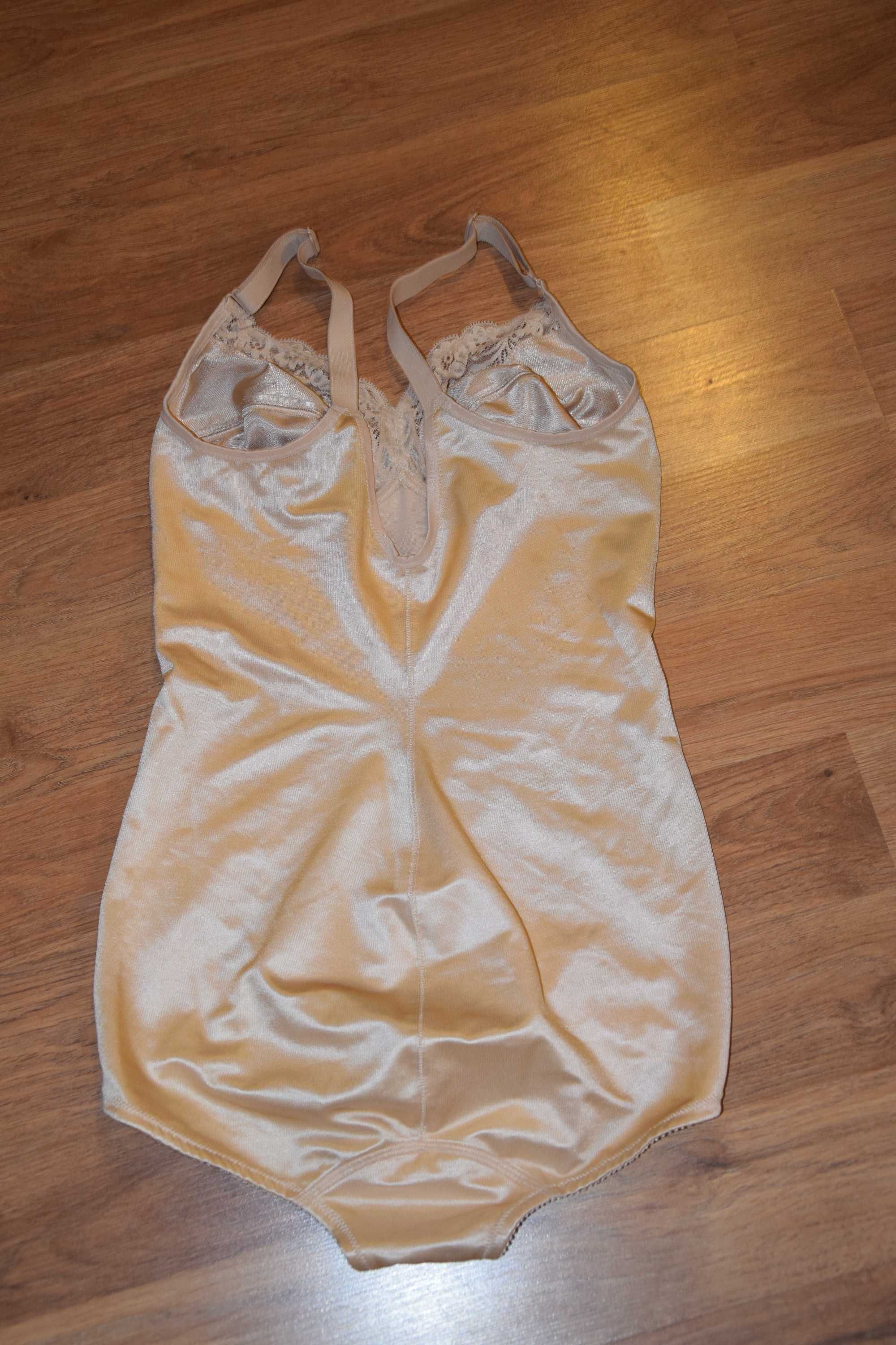 Triumph Contour TS-body modelujące r.80 C