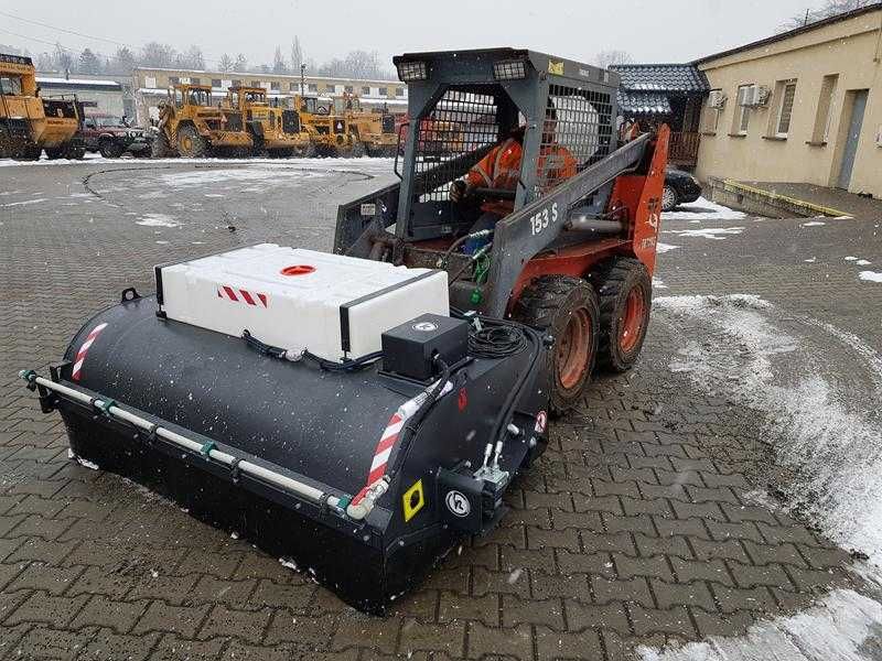 Zamiatarka Kovaco do miniładowarki Bobcat CAT JCB Case