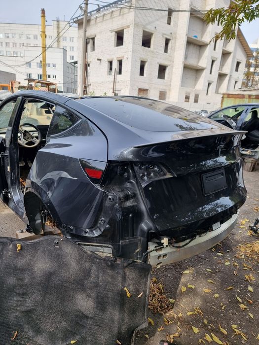 Запчастини до Tesla Model Y Разборка