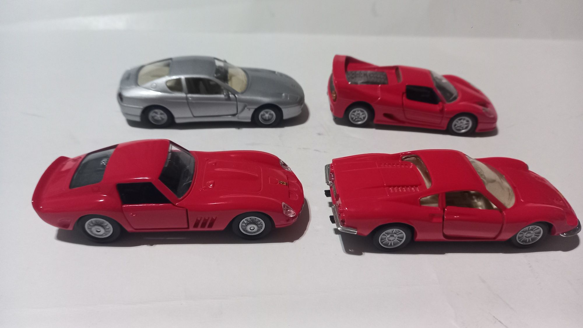 Carros miniaturas...