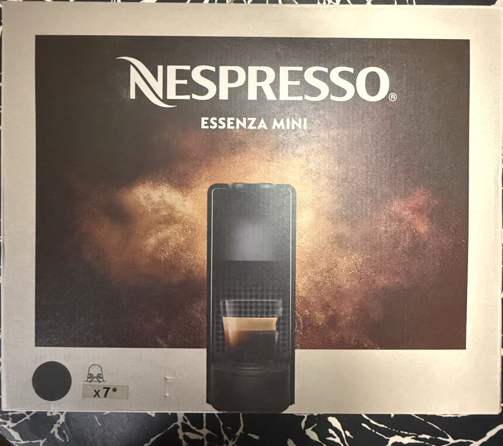 Nespresso Essenza Mini NOVA