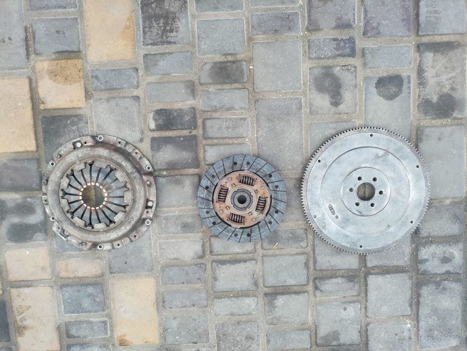 Маховик корзина диск сцепления дэо Ланос 1.5