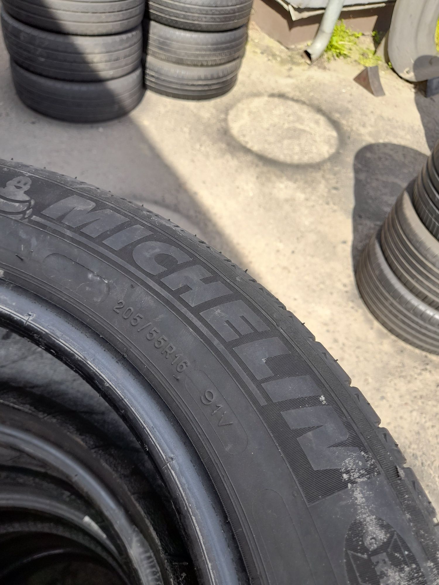 Opony używane 205/55/16 michelin 2x6.5 mm