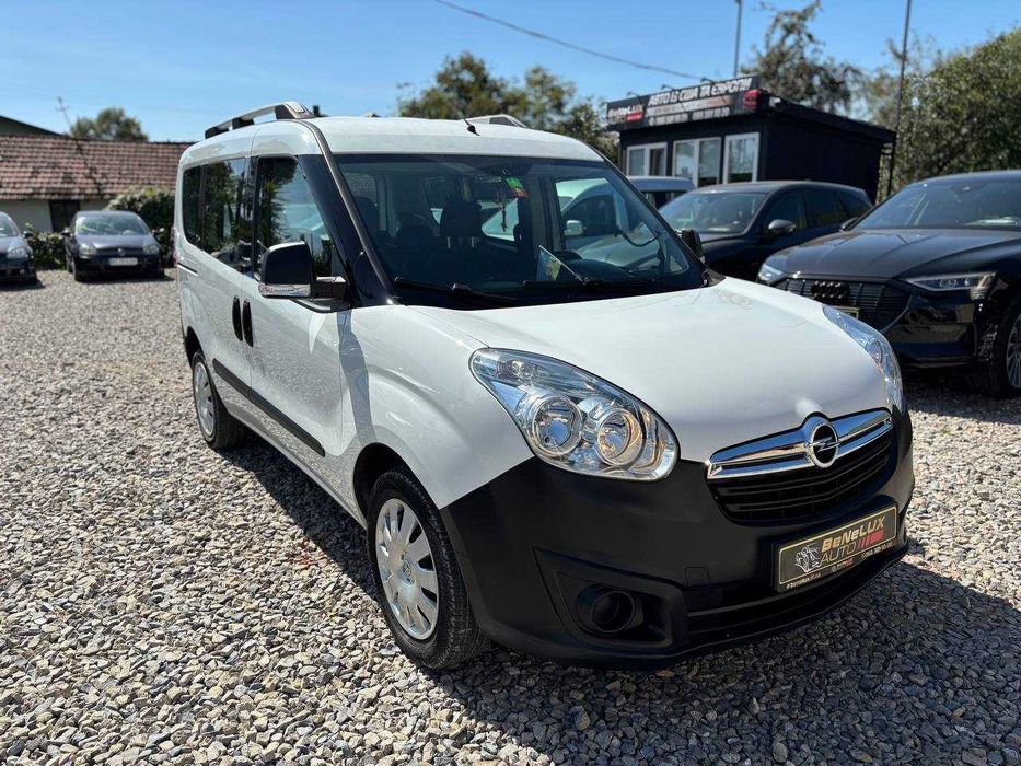 Opel Combo 2012 1.4 л. бензин.Оригінальний пасажир.