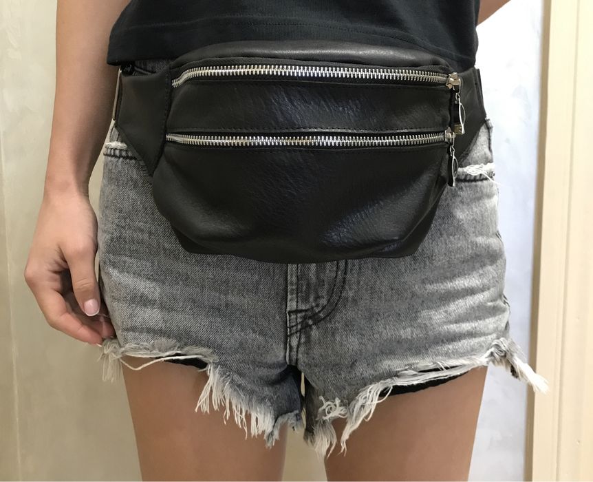 Сумка-бананка шкіряна кожаная