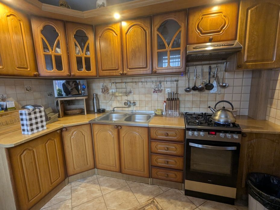 Meble kuchenne drewniane