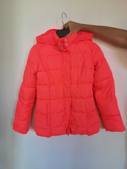 Продам теплую куртку Aeropostal в отличном состоян., на девочку Р.12л.