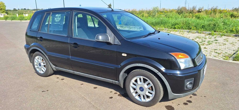 Ford Fusion 1.4 benzyna 2008r. Niski przebieg tylko 153 tys. Anglik!