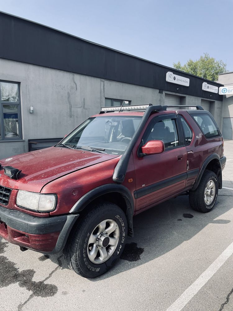 Opel Frontera Sport срочно