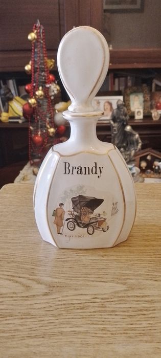 Vendo velharias baratas