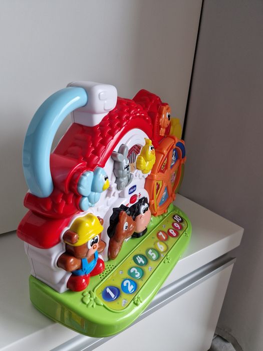 Farma interaktywna dwujęzyczna Chicco