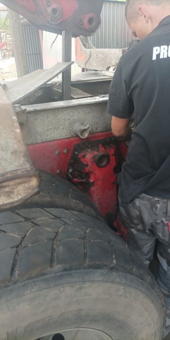 Serwis mobilny Tir Pomoc Drogowa Holowanie Tir Piła
