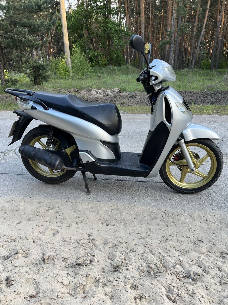 Honda   SH    150