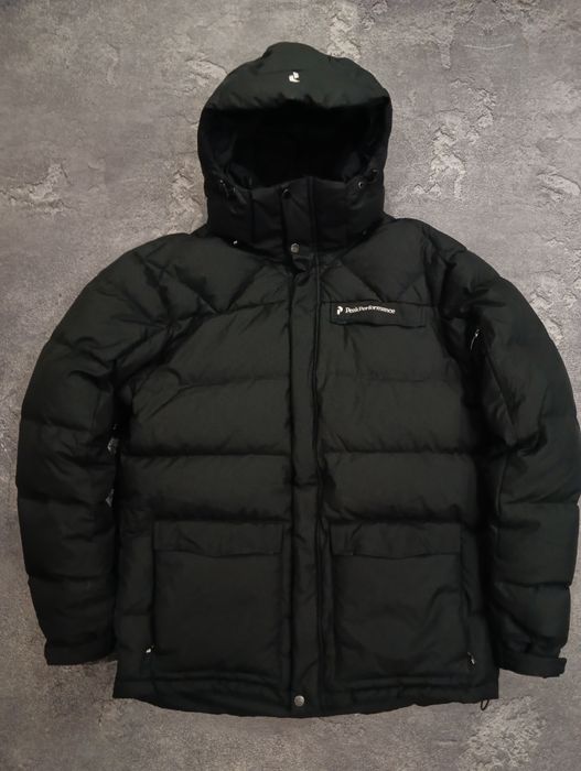 Куртка пуховик Peak Performance marmot