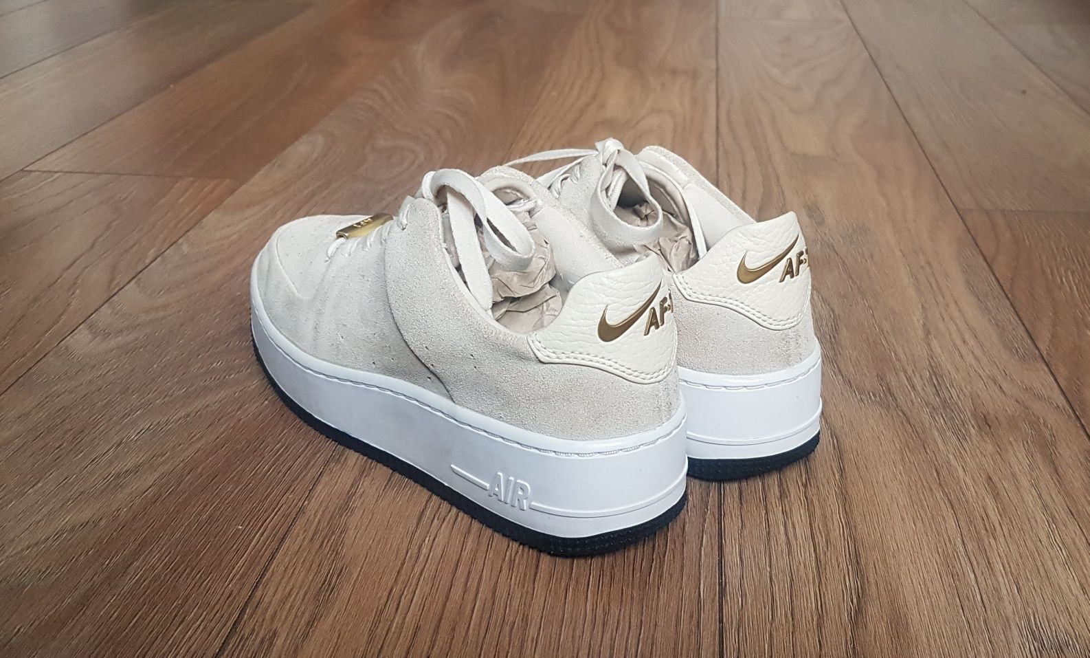Buty Nike Air Force 1 LX Cream rozmiar  38,5 okazja Sneakers