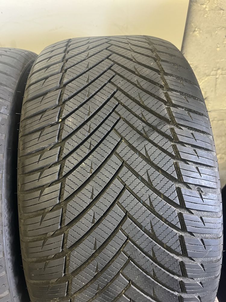Komplet opon Minerva 245/40r19 i 275/35r19 2024rok
