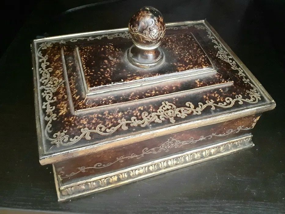 Caixa decorativa Resina com tampa