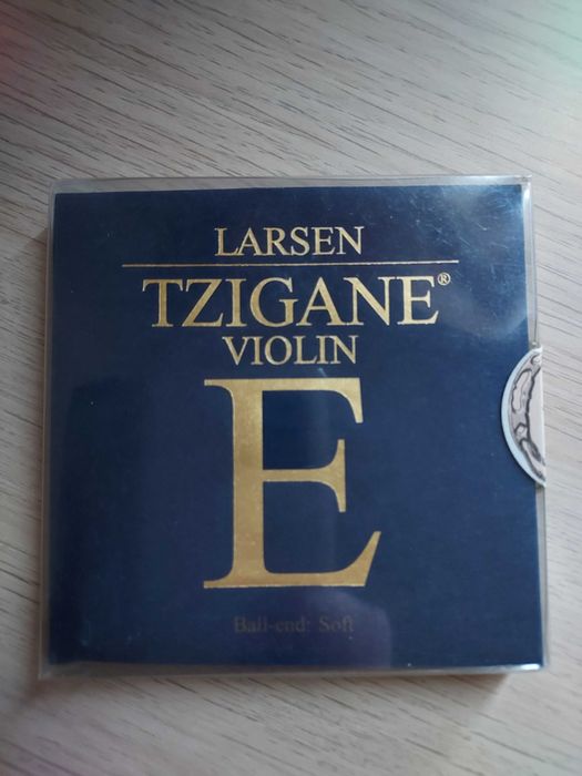 Struny Larsen Tzigane