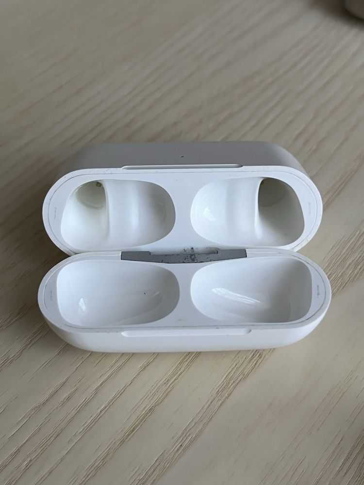 Навушники AirPods Pro