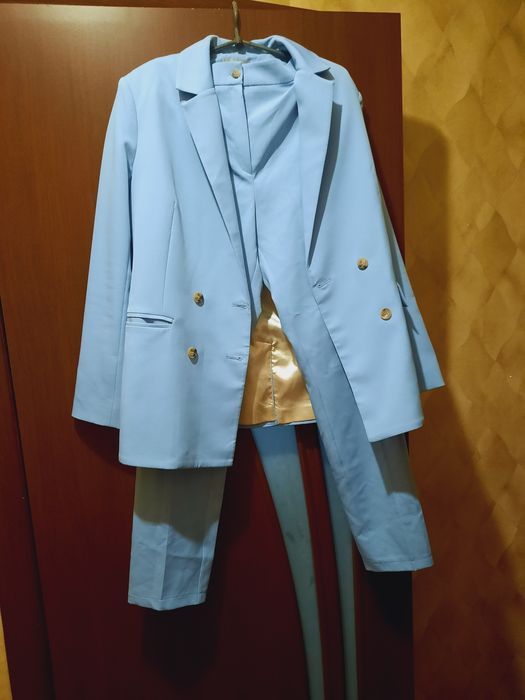 Костюм жіночий Fabric17