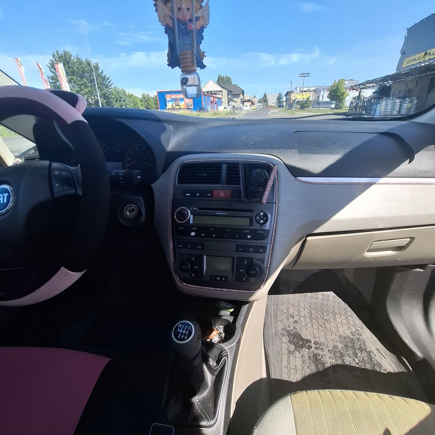Wielka obnizka!!!Sprzedam  Fiat grande punto 1.9 multijet 2006