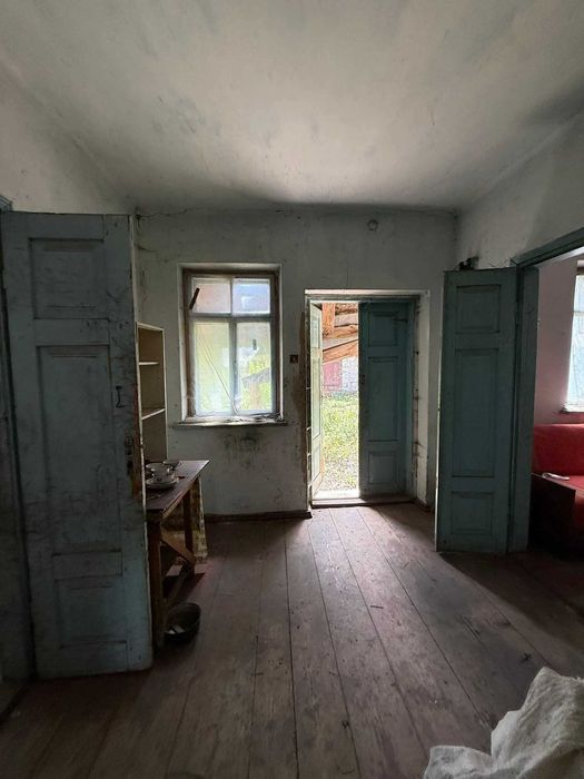 Продаж будинку біля Кременця