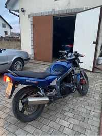 Suzuki gs500e 1999