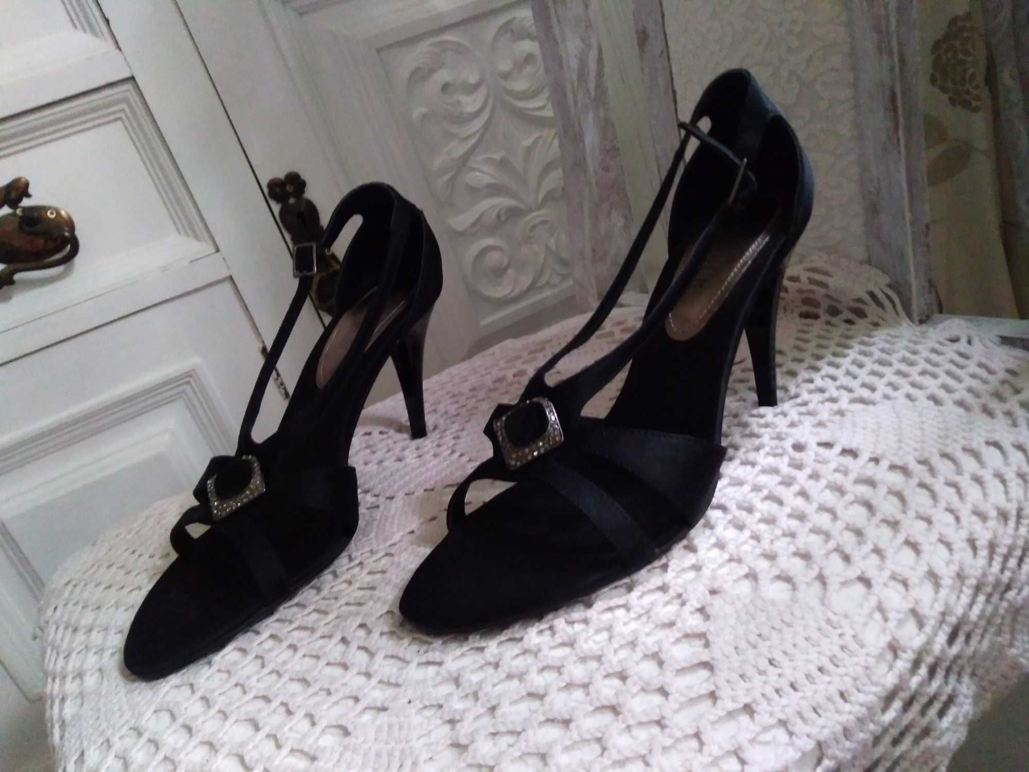 Sandały damskie eleganckie czarne na szpilce do tańca buty 39 menbur